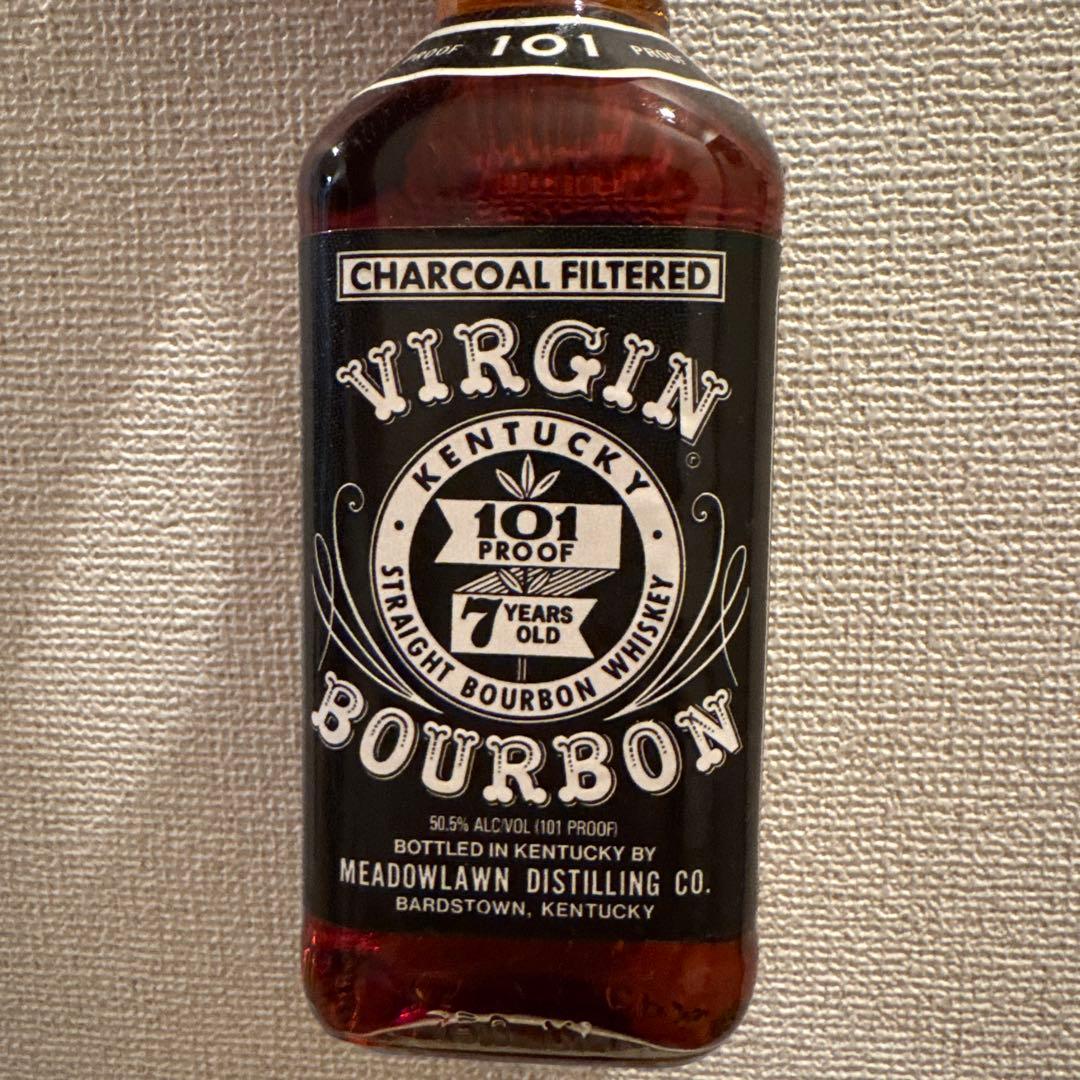 Virgin Bourbon ヴァージンバーボン7年　バーボンウイスキー　終売