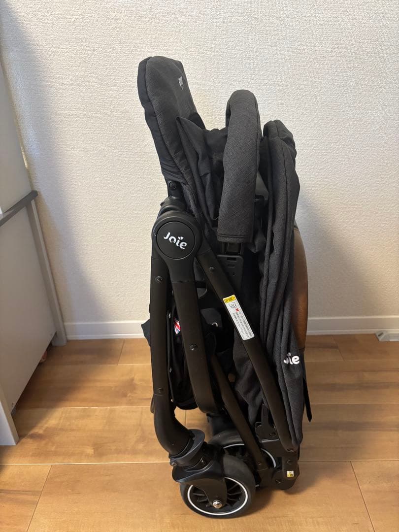 すーこ　直接取引　Joie ブラック チャイルドシート