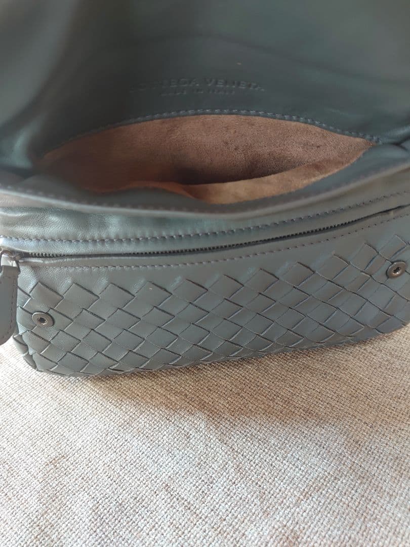 ボッテガ・ヴェネタ イントレチャート チェーン バッグ 今月末まで値下げ