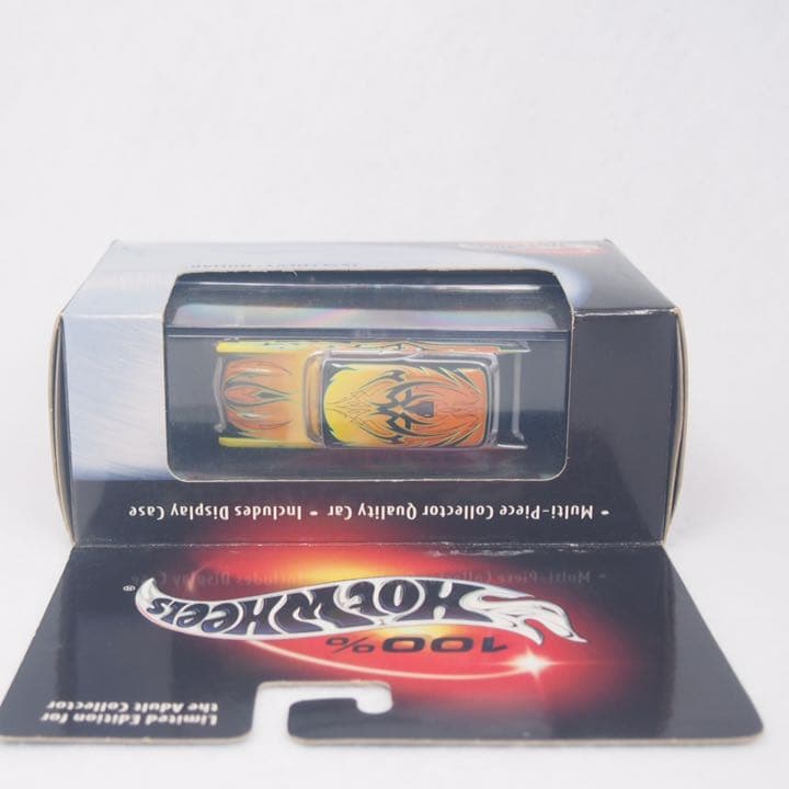 100% ホットウィール 1957 CHEVY NOMAD サイン入り