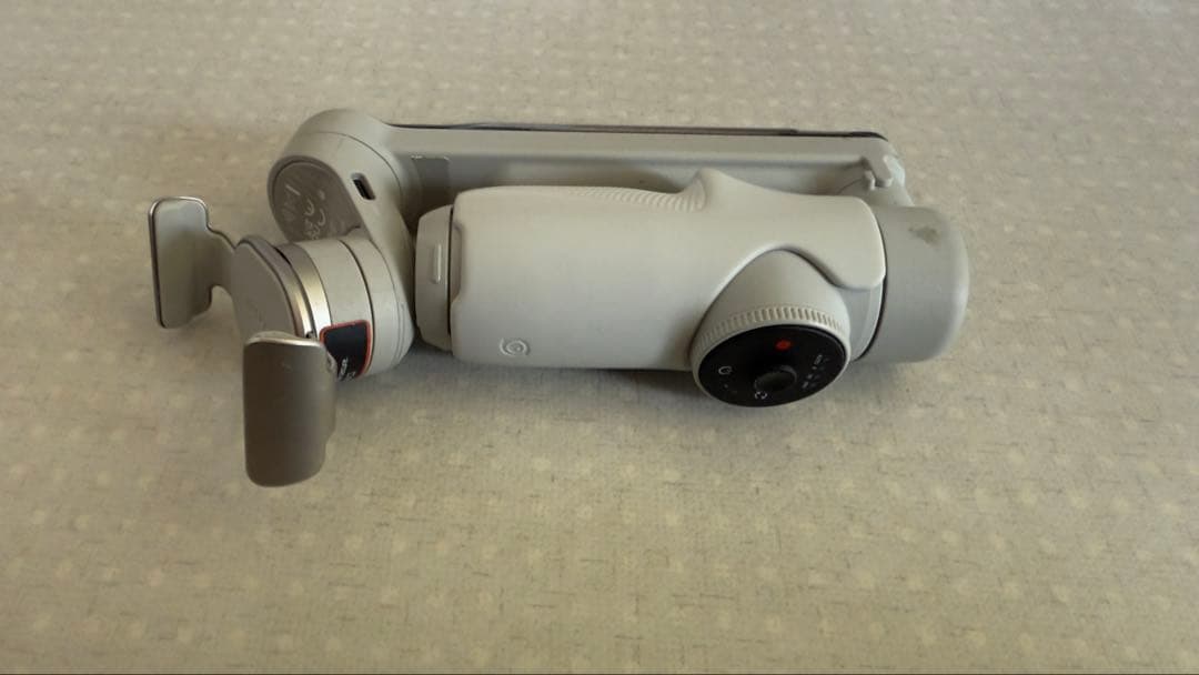 【動作良好】Insta360 Flow ジンバル やや汚れあり