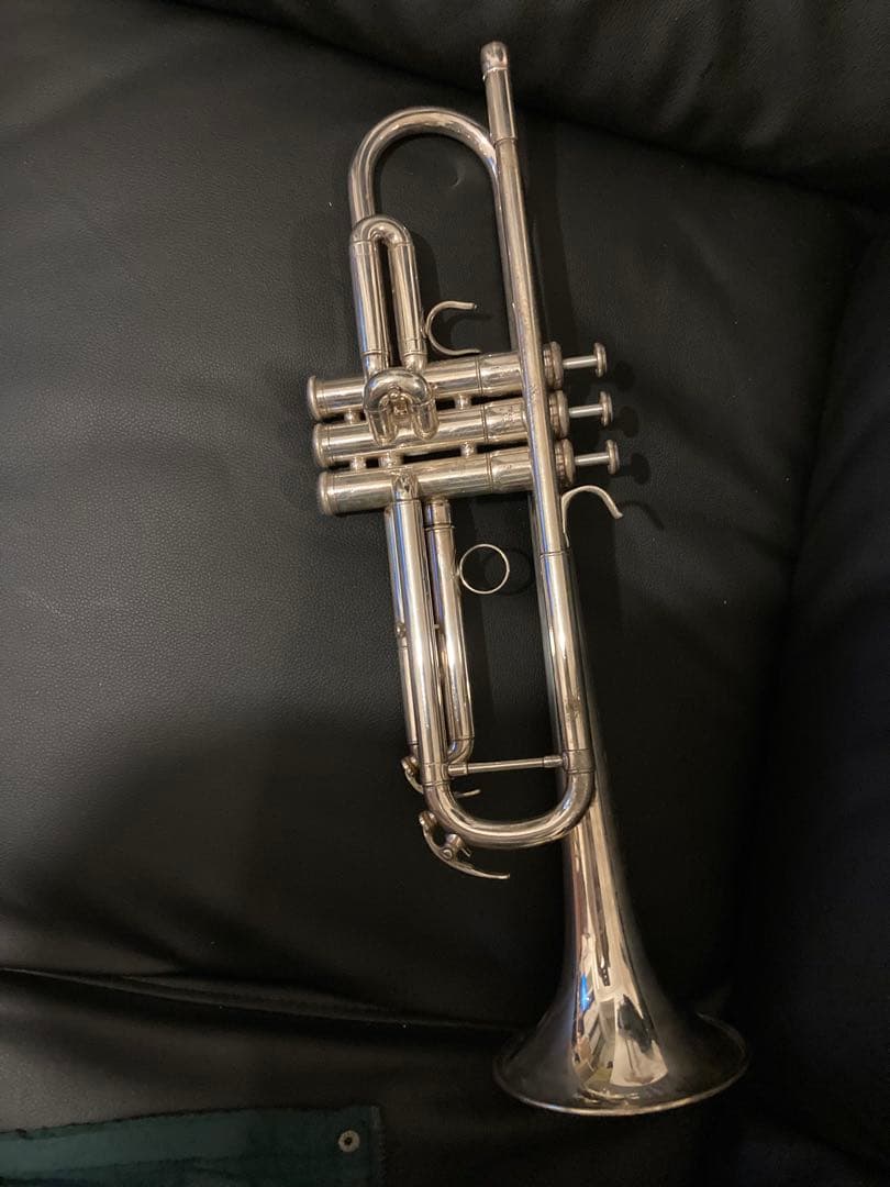 トランペット　YTR-4335G