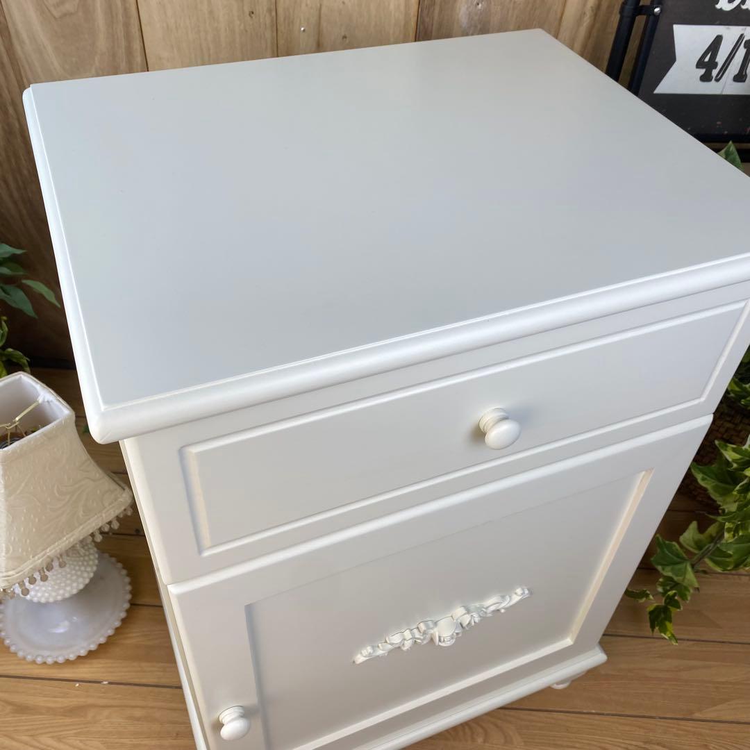 訳あり品【131】フレンチカントリー調ホワイトサイドキャビネット飾り棚収納家具