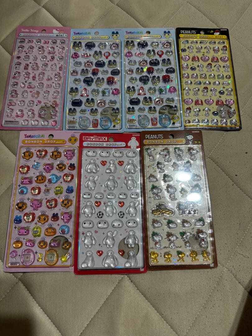 ボンボンドロップ キティ たまごっち