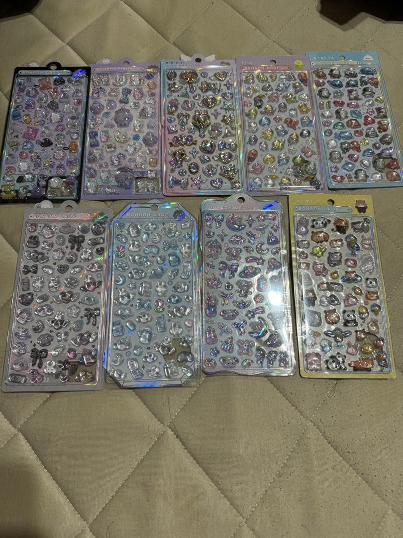 ボンボンドロップ キティ たまごっち