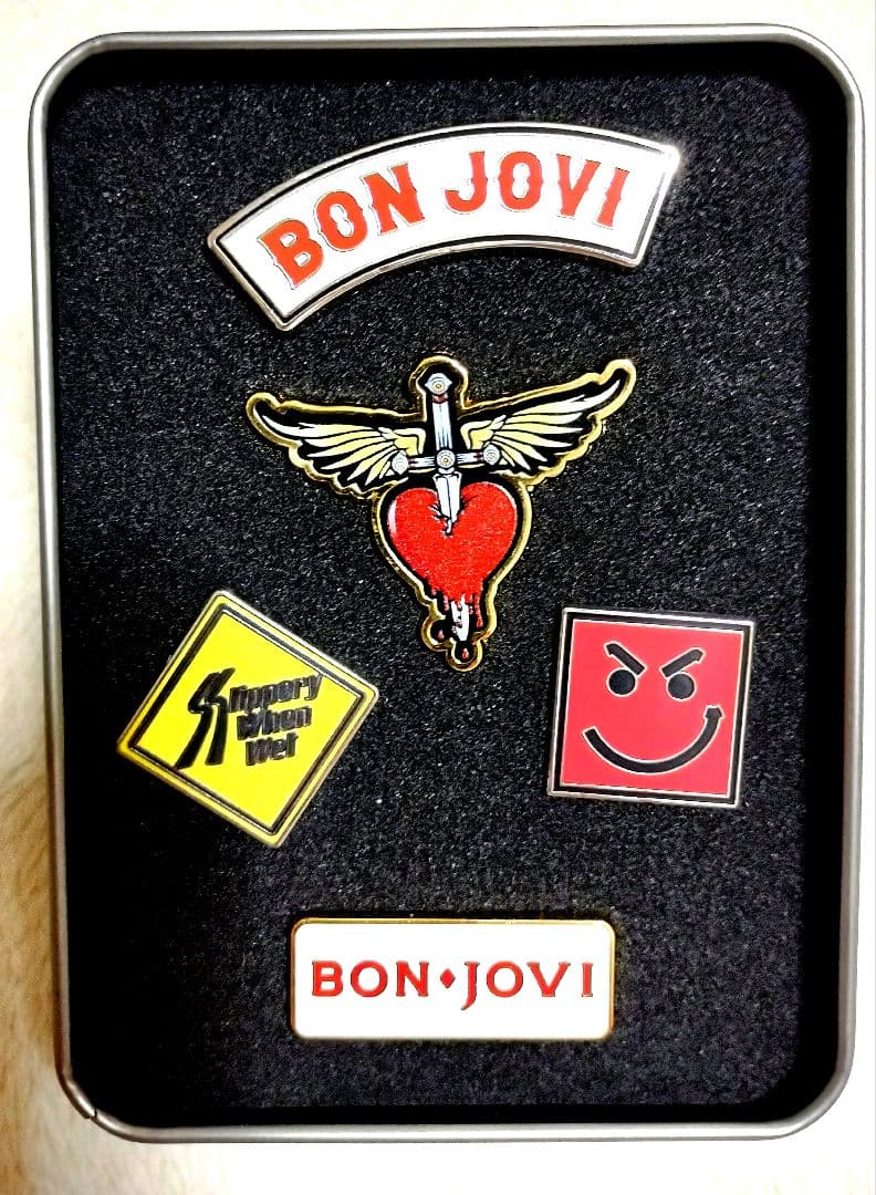 BONJOVI　Fireworks　花火　ピンズ　ボン・ジョヴィ　ボンジョビ