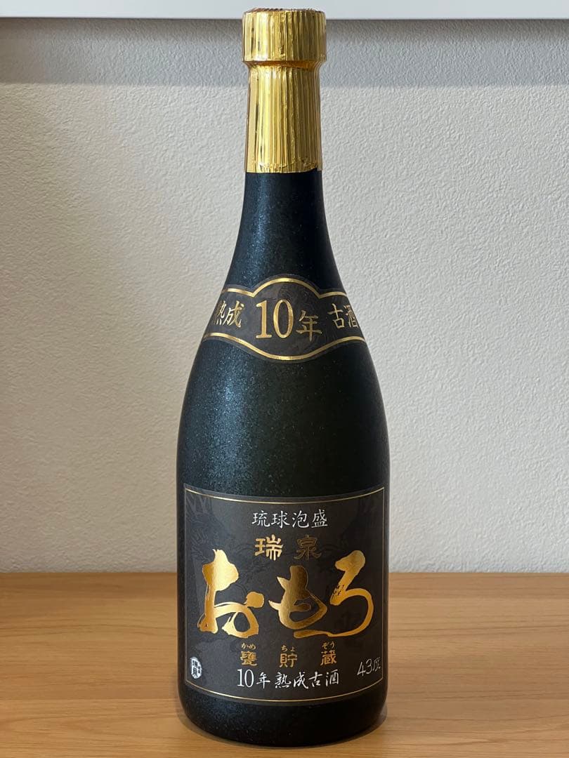 【未開栓】瑞泉　おもろ　十年熟成古酒　泡盛 10年+15年＝25年熟成