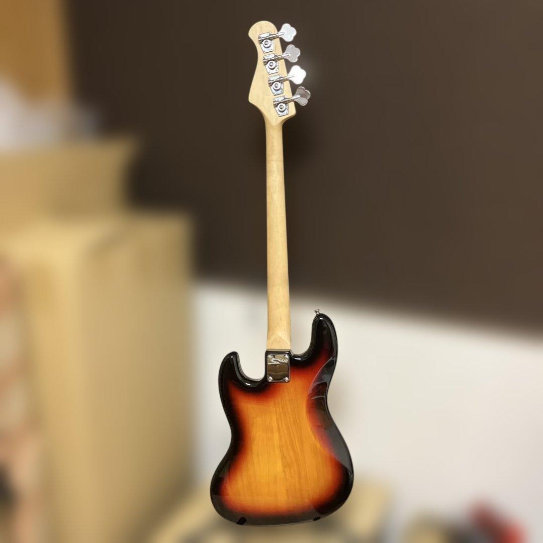 バッカス BJB-1R-FL 3TS フレットレスベース 音出ok 美中古品