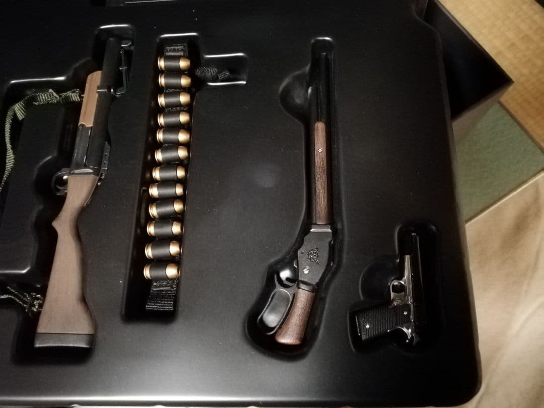 HOTTOYS　ホットトイズ製 1/6 ターミネーター2 T-800DX版