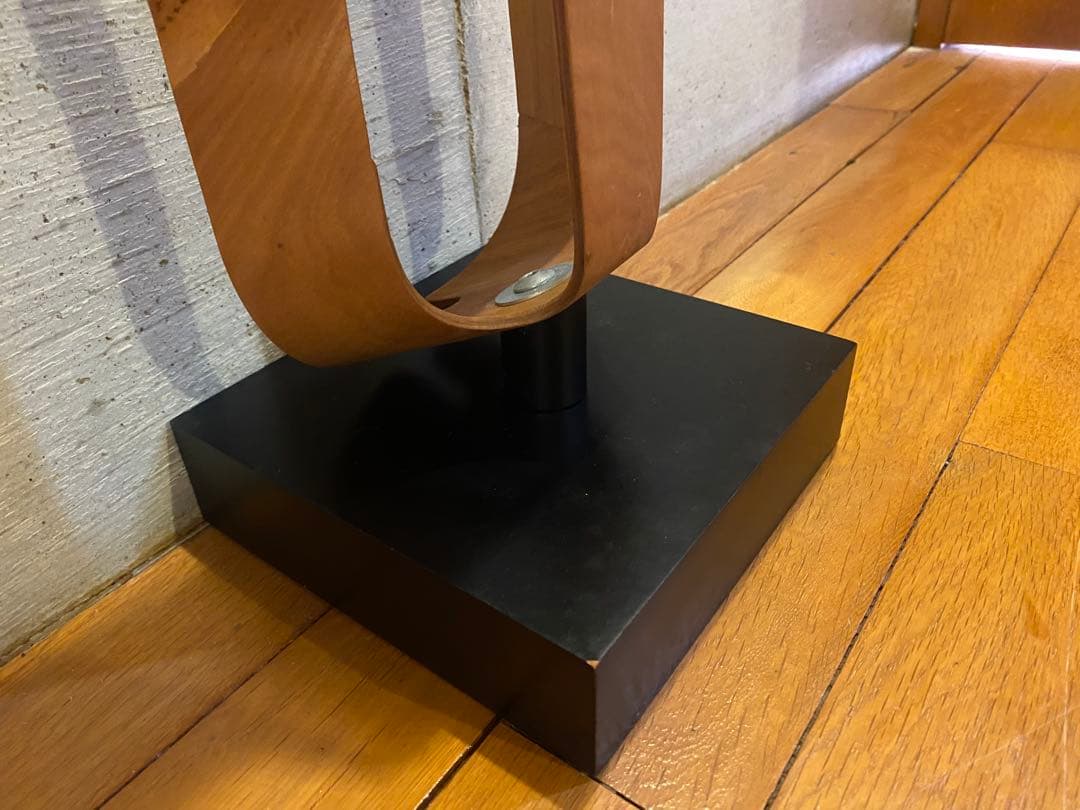 チャールズ&レイ・イームズ/レッグスプリント