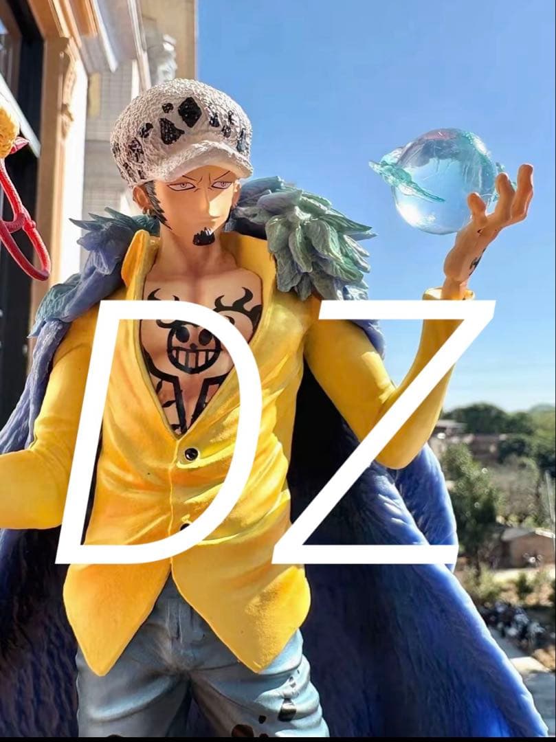 トラファルガーロー ガレージキット フィギュア。