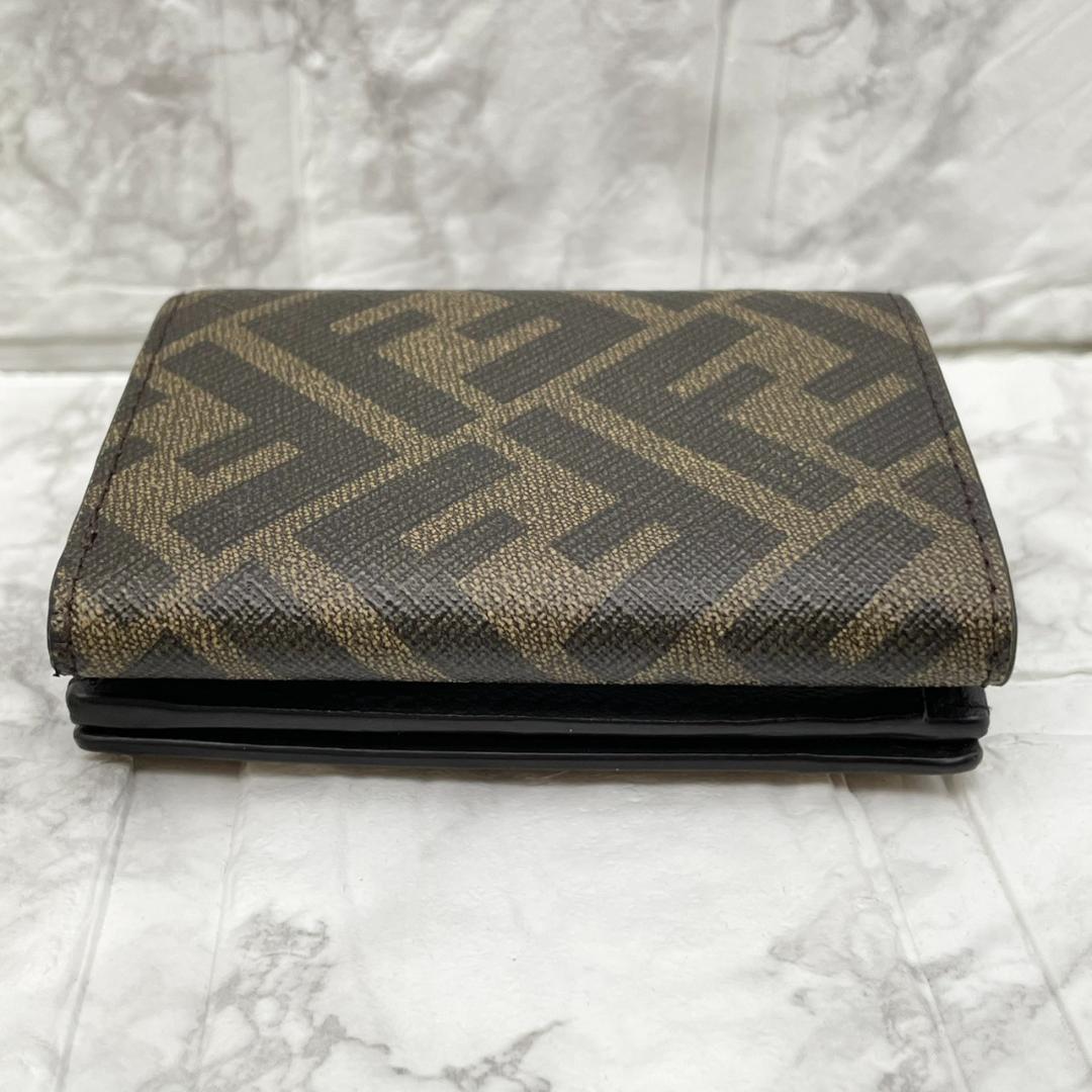 極美品✨️FENDI フェンディ 三つ折り財布 ズッカ レザー PVC 総柄