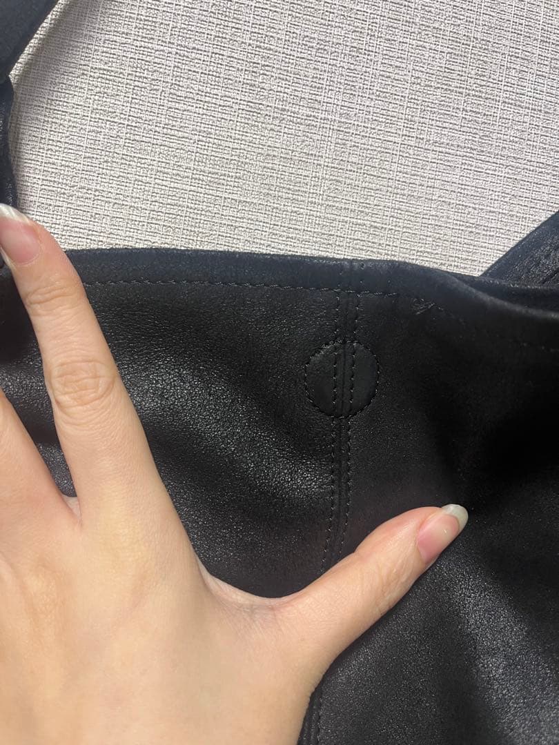 Morphee CYLINDER Bag L ブラックショルダーバッグ