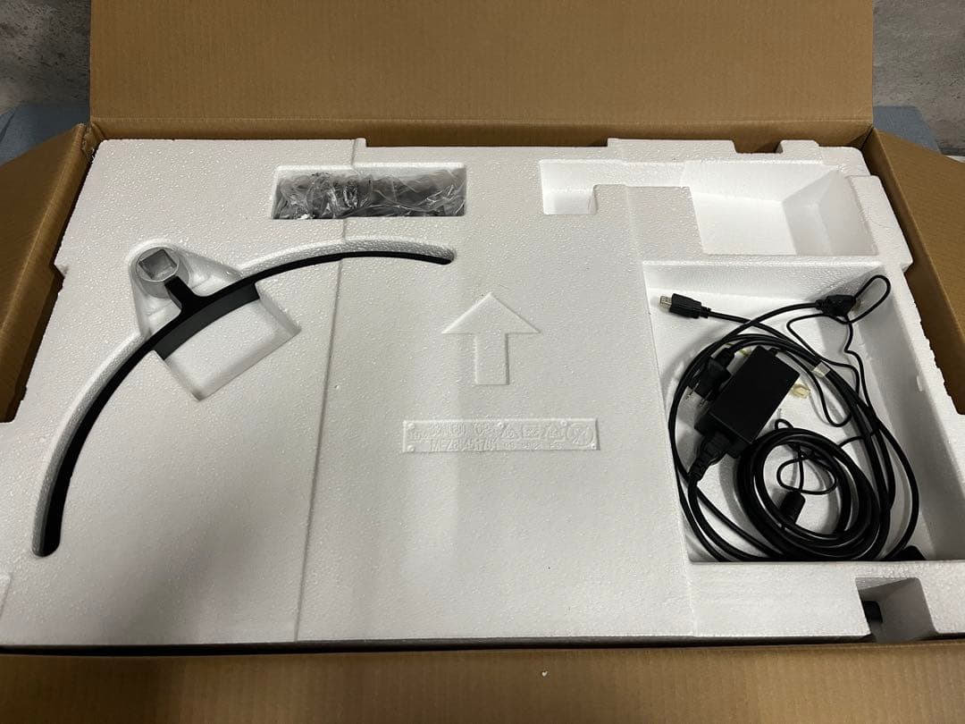 ☆LG 32ML600M-B モニター 31.5インチ 2024年製