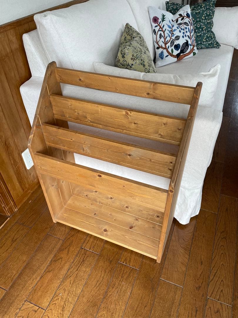 [美品]木製　無垢材　ハンドメイド　マガジンラック