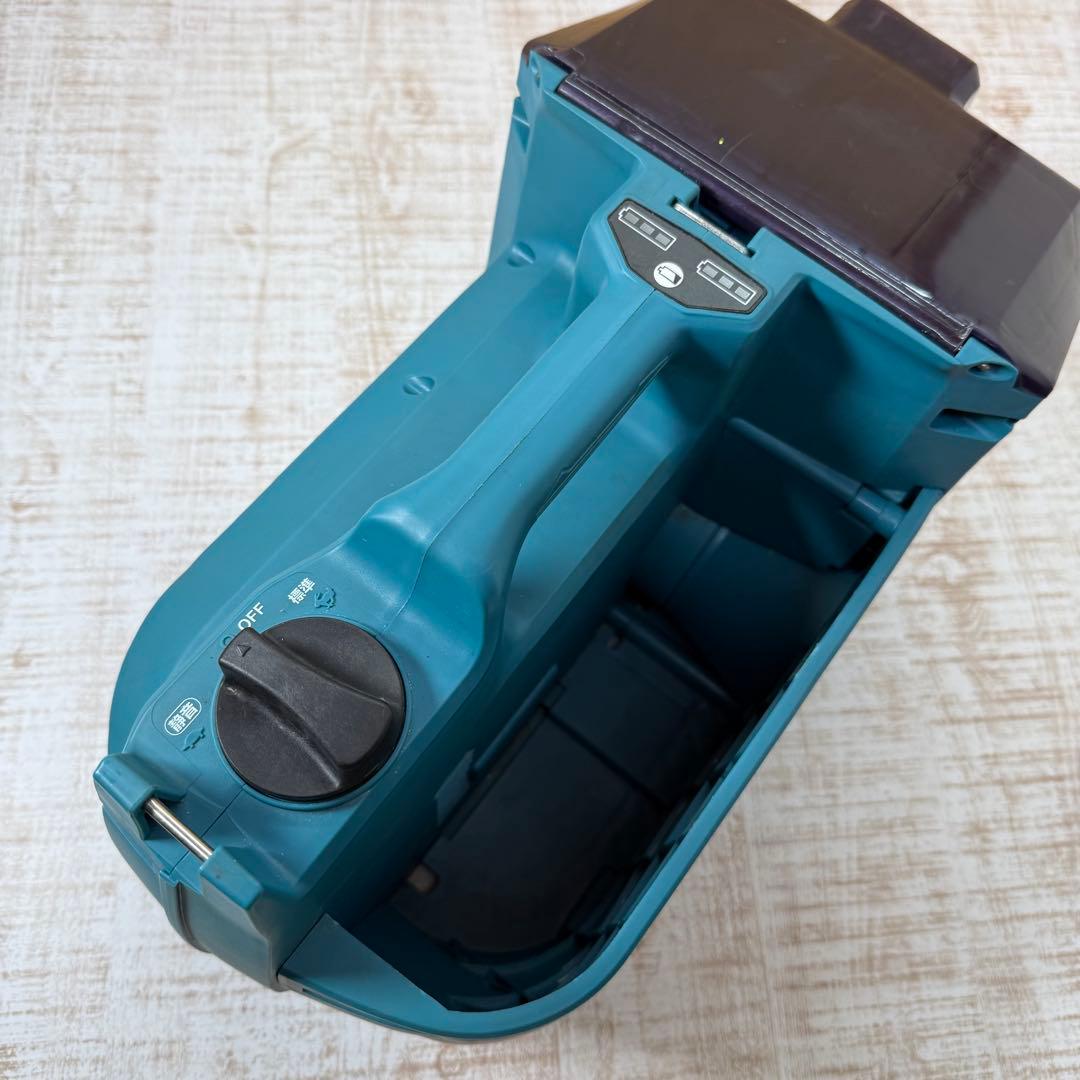 マキタ Makita 充電式高圧洗浄機 MHW080D 充電式高圧洗浄機 36V