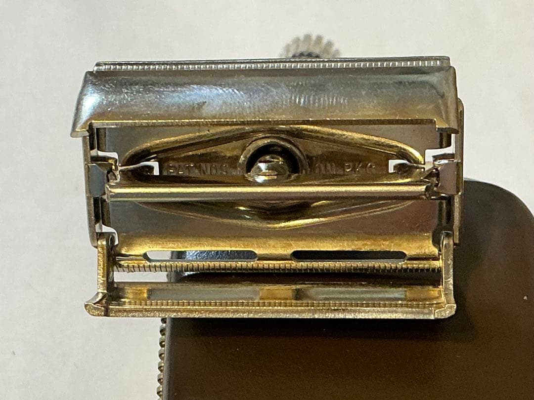 【ビンテージ】Gilletteシェーバーセット 替刃　専用ケース付