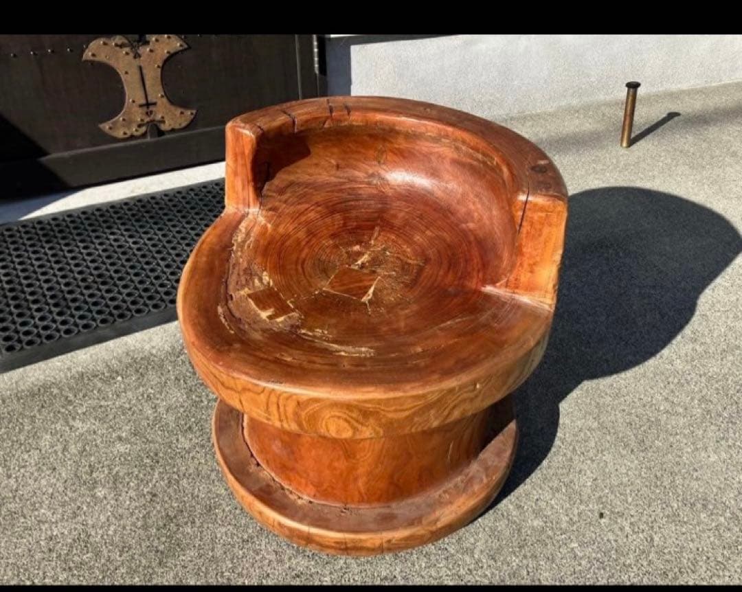 オサム回転椅子