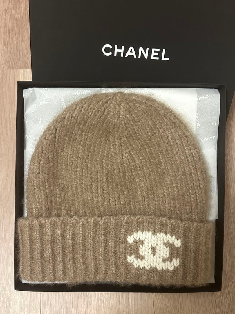 CHANEL 25B ニット帽 未使用