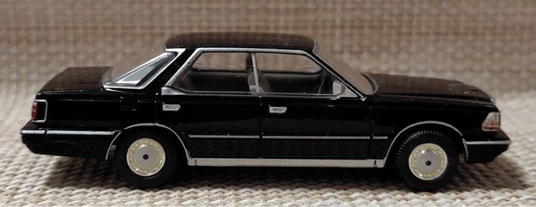 TLヴィンテージLV-N150b 日産グロリアV30ターボブロアム