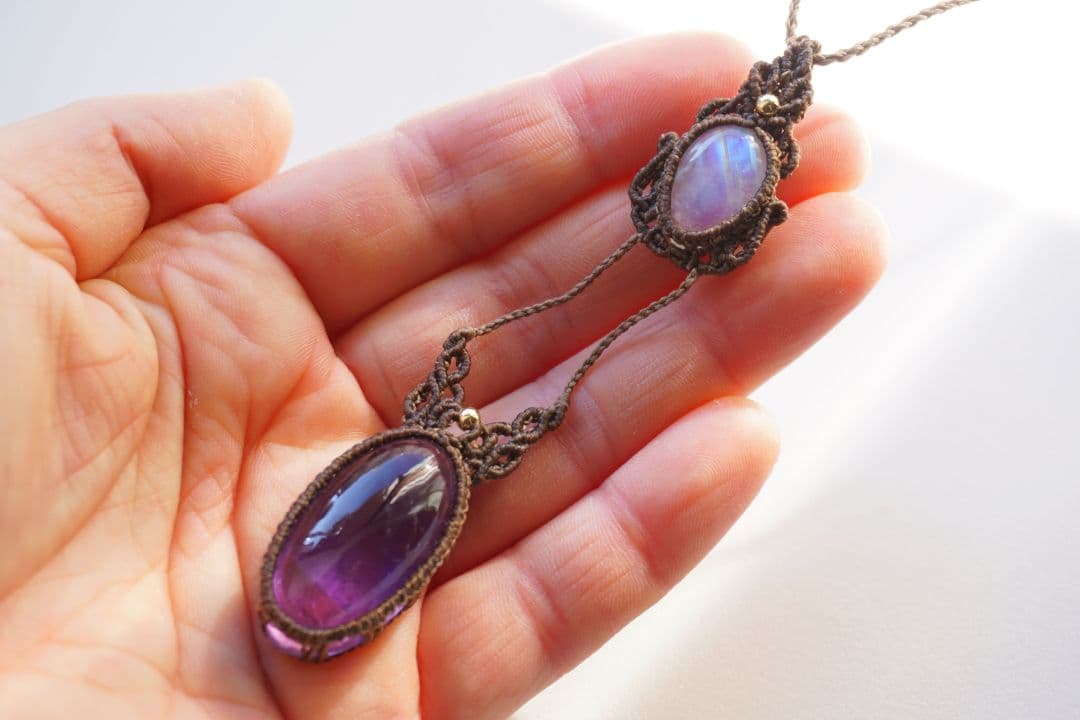 《H様お取り置き》夜明けの空の色　グラデーションアメジスト　マクラメ　ネックレス