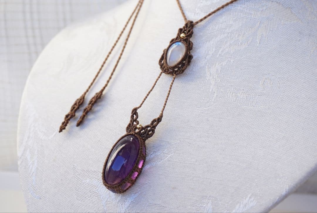 《H様お取り置き》夜明けの空の色　グラデーションアメジスト　マクラメ　ネックレス