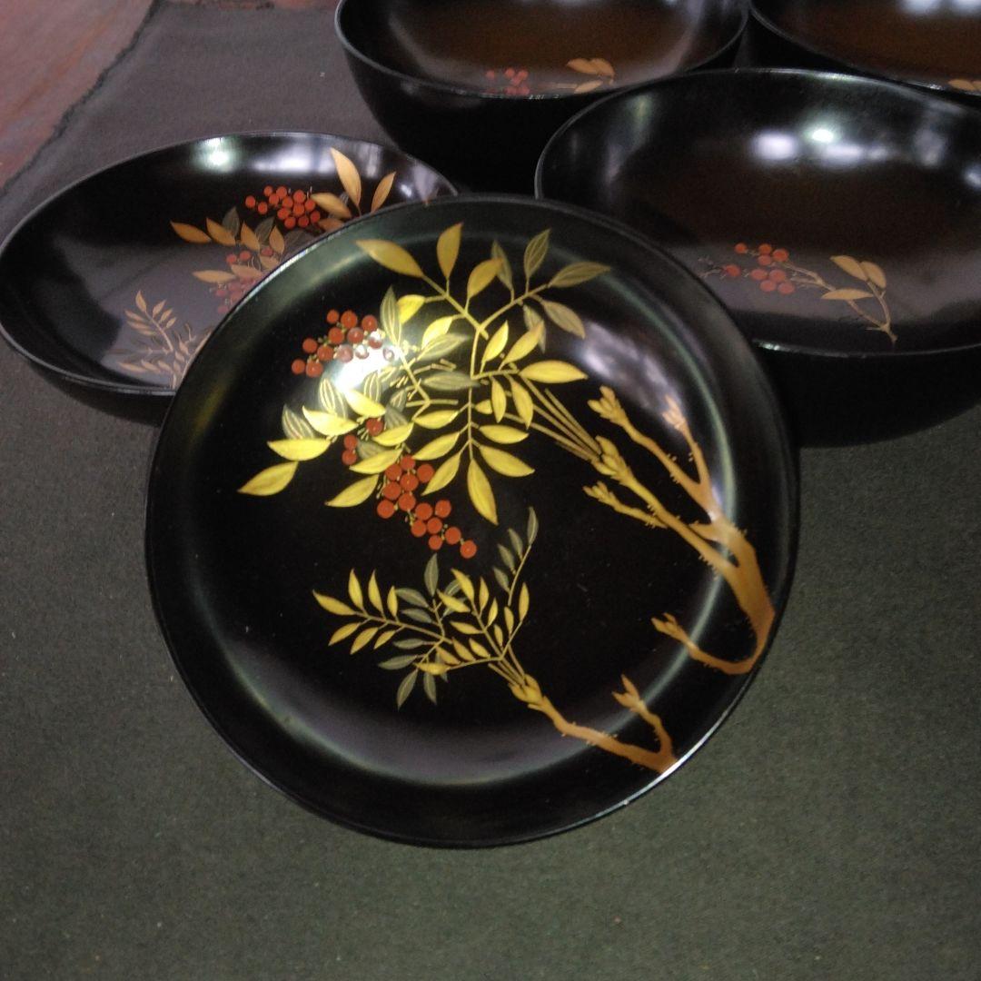 輪島塗り　お椀　蒔絵　南天