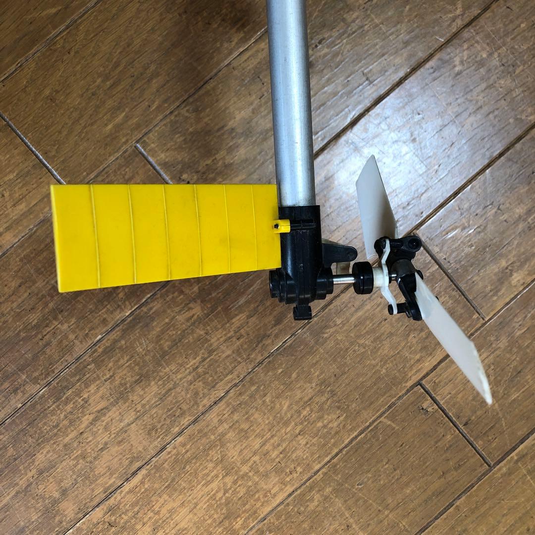 京商EPコンセプト電動ラジコンヘリコプター 本体１機、機体カバー2対