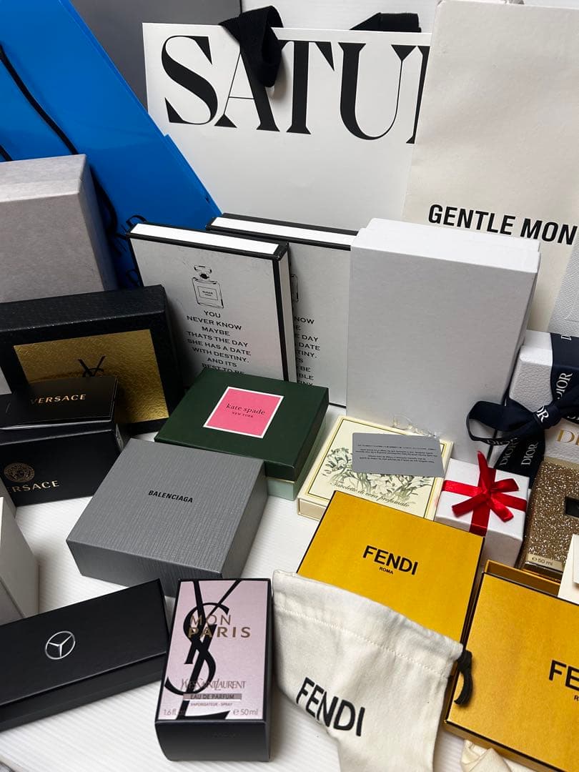 FENDI DIOR VERSACE その他空箱、ショッパーなど まとめ売り