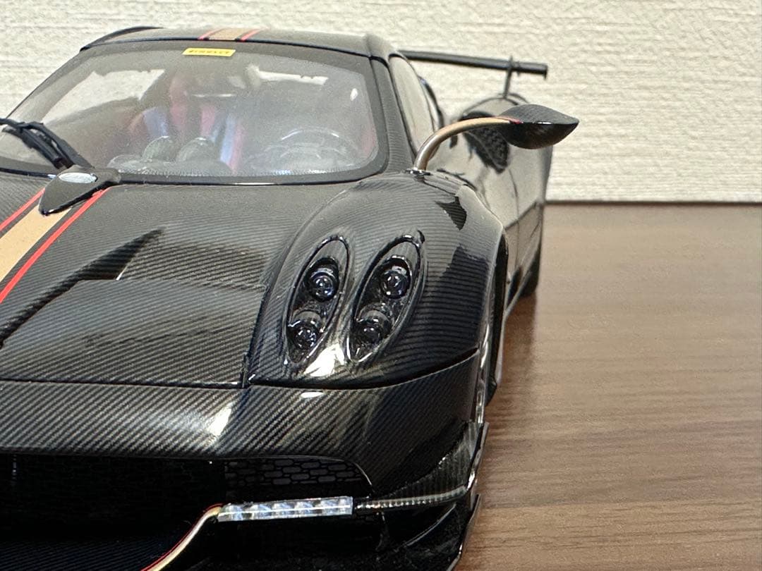 1/18 LCD Pagani Huayra パガーニウアイラBC Carbon