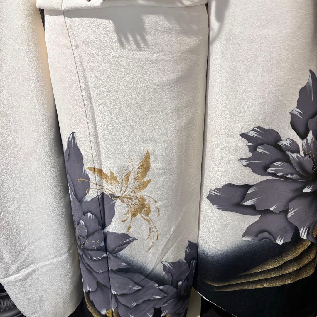 美品　白地　大柄　染分け　金彩　逸品　振袖　フルセット 振り袖