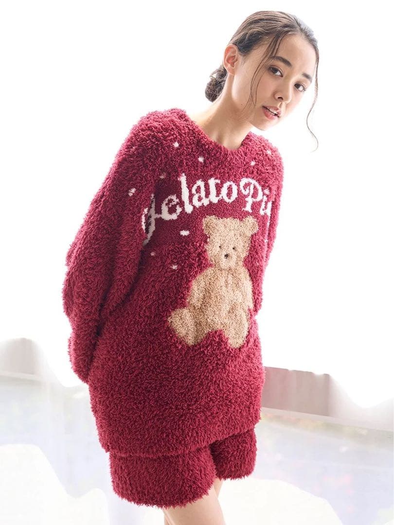 【HOLIDAY】ジェラートスノーベア プルオーバー＆ショートパンツ