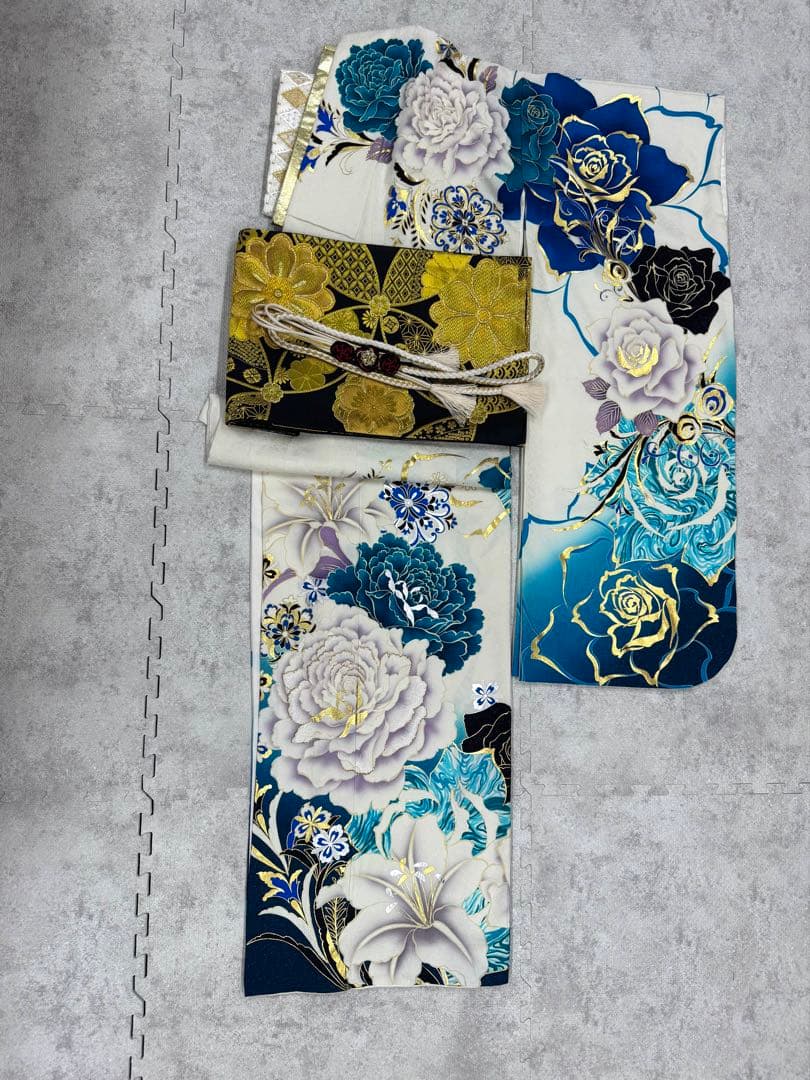 ♡Ⅴプロフ必読!!さま 専用≪美品≫正絹　振袖・長襦袢・帯のみ