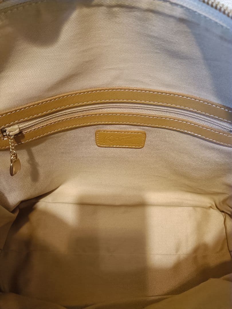 コタロウキタムラ★ほぼ未使用　サブバッグ付き　レザーキャンパス