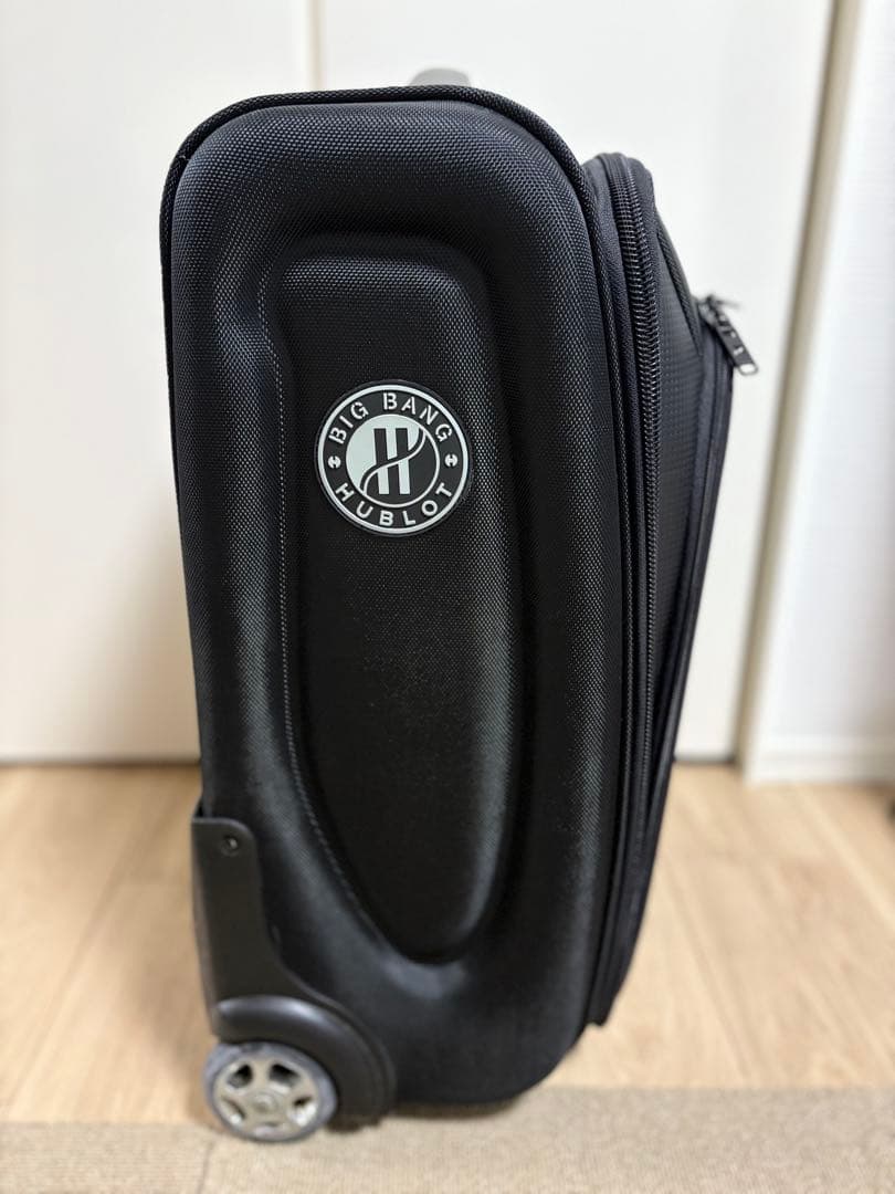 【非売品・美品】HUBLOT ウブロ キャリーバッグ ノベルティ 希少
