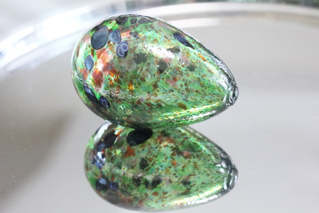 4708 ヌータヤルヴィ　エッグ　Kerttu Nurminen egg