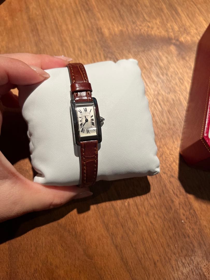 国内百貨店　直営店購入　カルティエ　タンクアメリカン　フランス製ベルト　電池交換