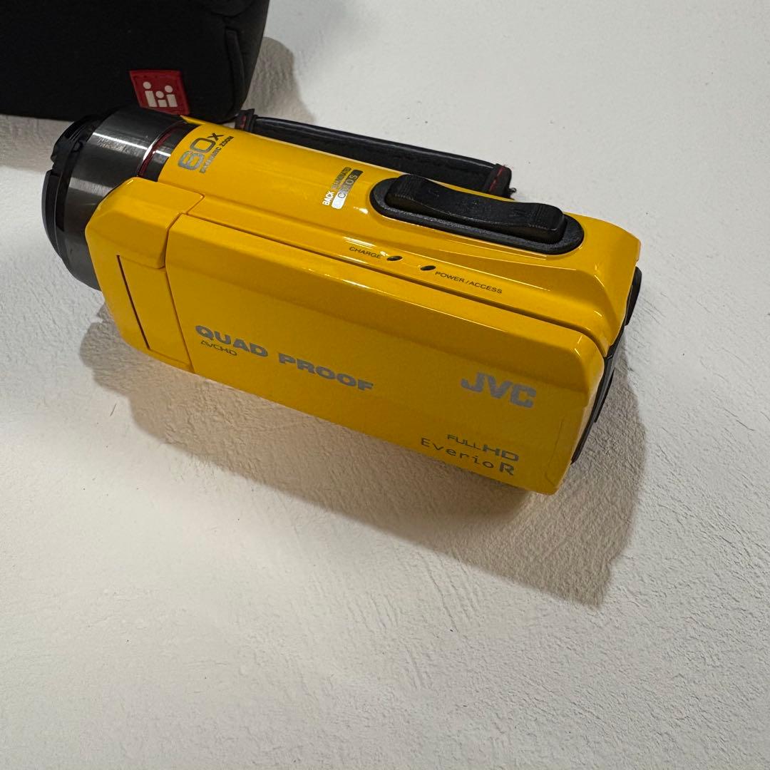 JVC ケンウッド　 ビデオカメラ Everio R GZ-R400-Y