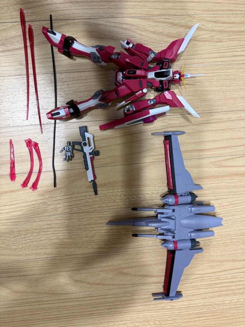 ガンプラセット売り　デスティニーガンダムspec2&ゼウスシルエット