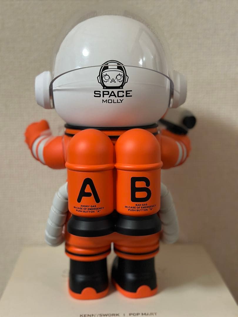 ポップマート MEGA SPACE MOLLY 400% SPACE S