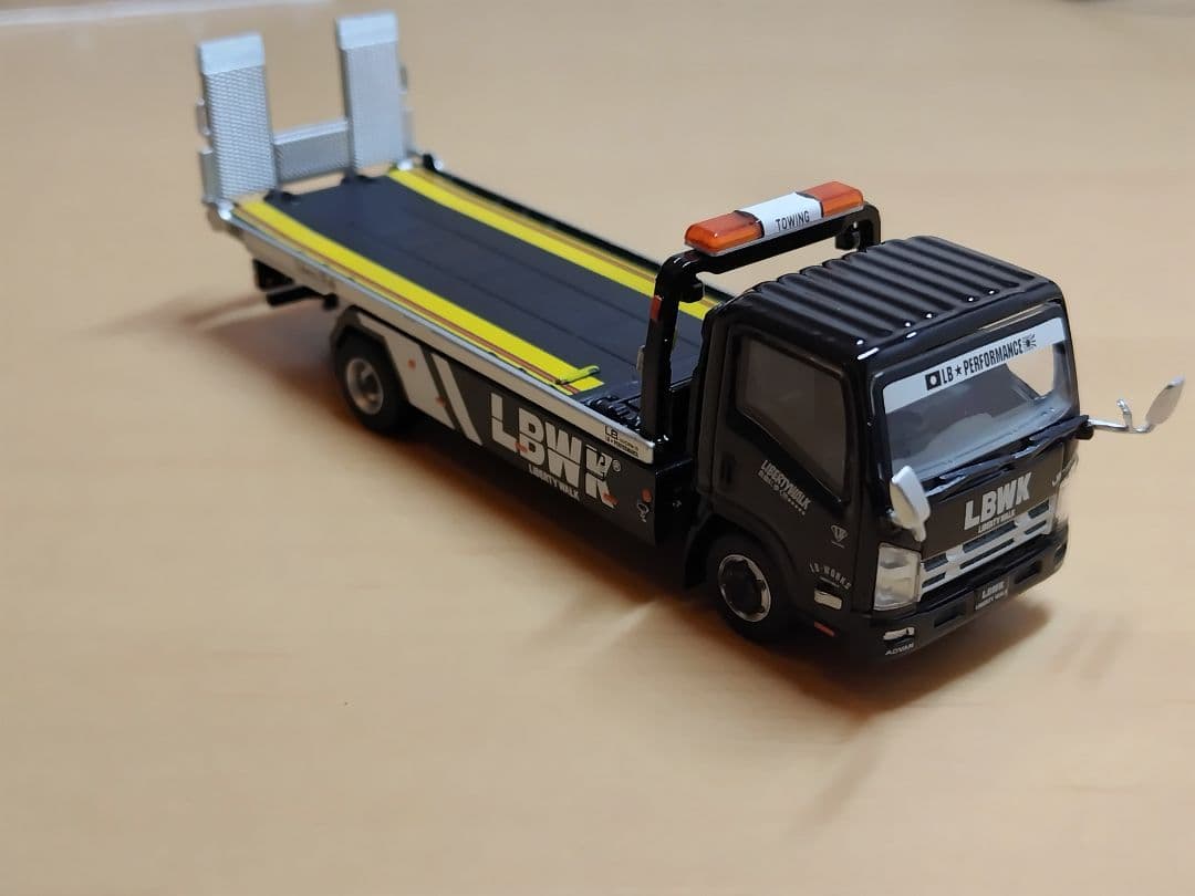 H*n様 MINI GT ISUZU トランスポーター & カートレーラー