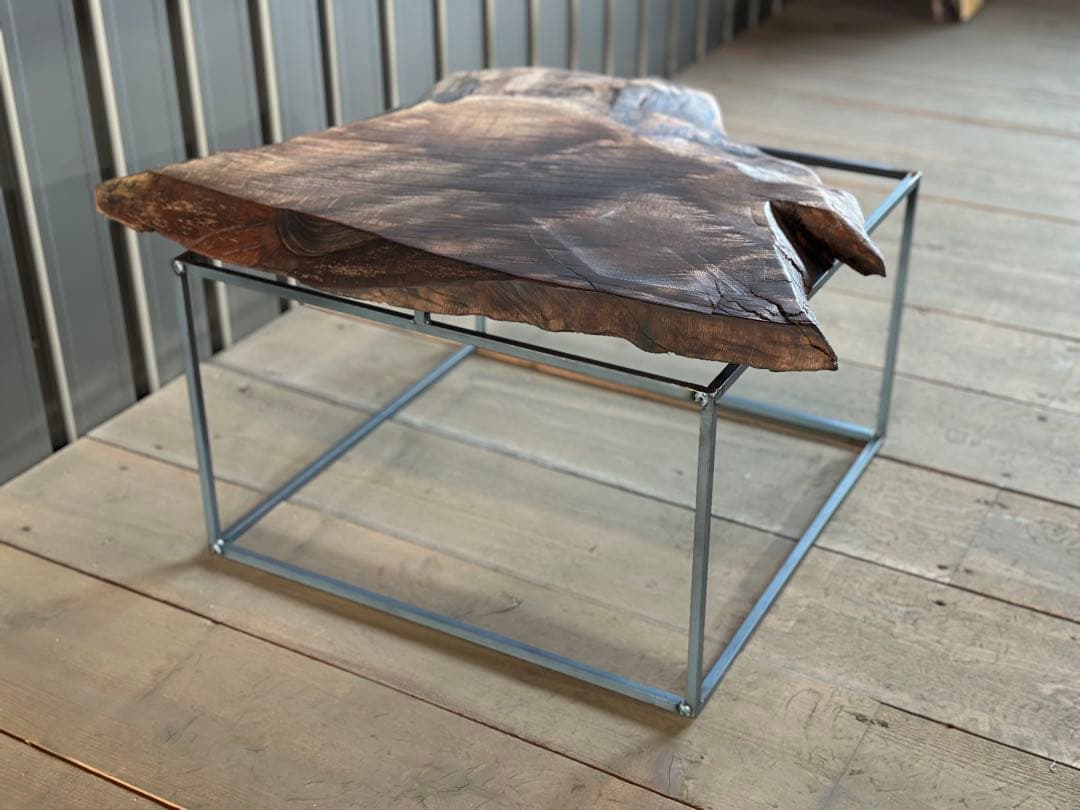 【早い者勝ち！SALE！】ウォールナット　一枚板テーブル　アイアン脚　花台