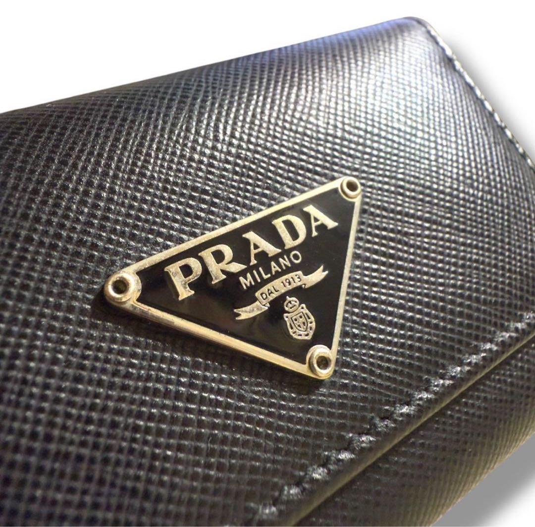【極美品】PRADAキーケース　サフィアーノ６連キーケース