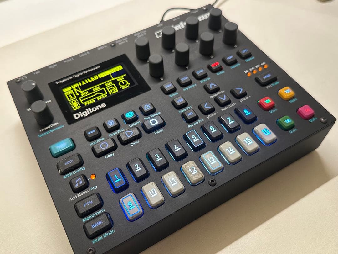 Elektron Digitone ポリフォニックシンセサイザー　おまけ付き