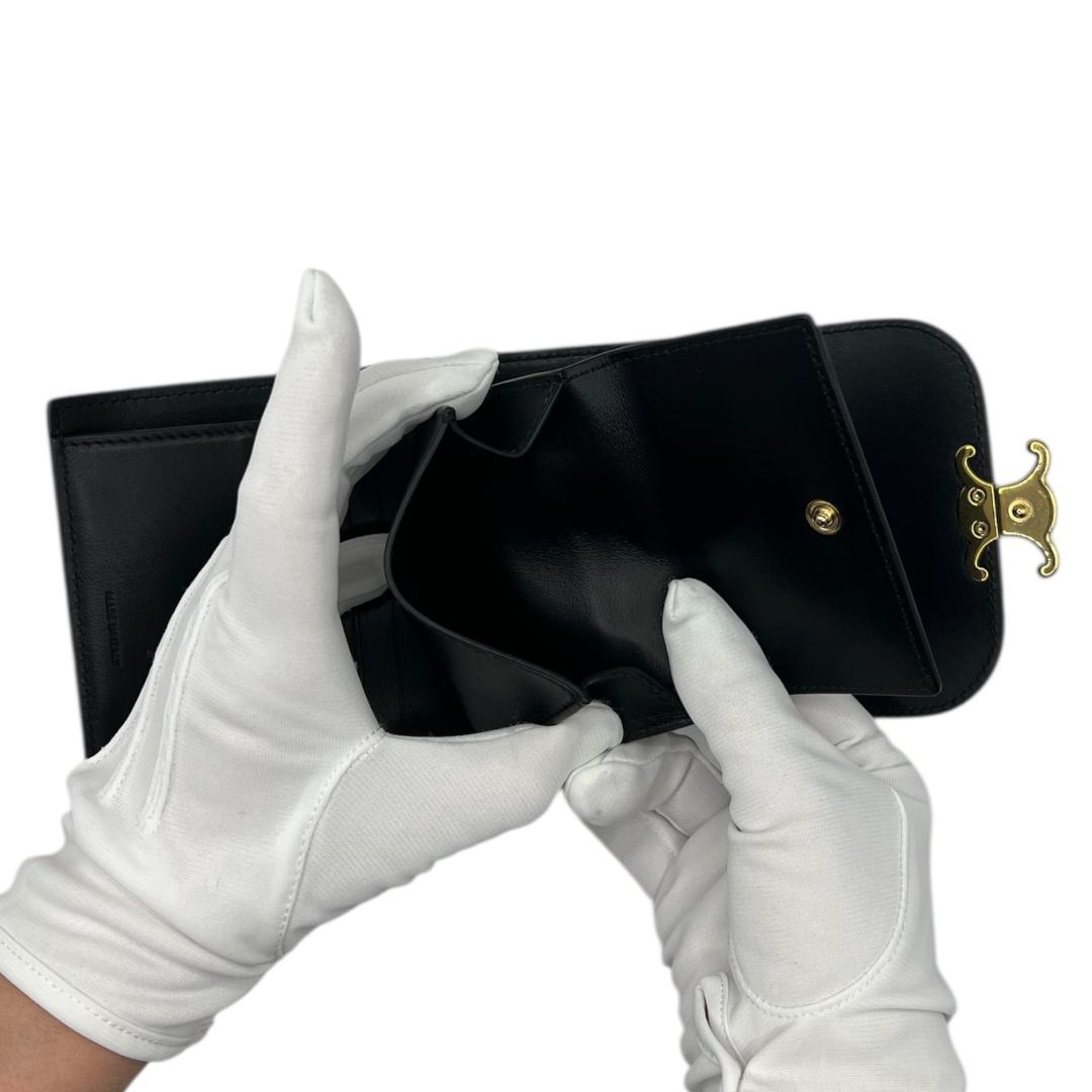 l*n様 CELINE(セリーヌ) 3つ折り スモール フラップウォレット トリ