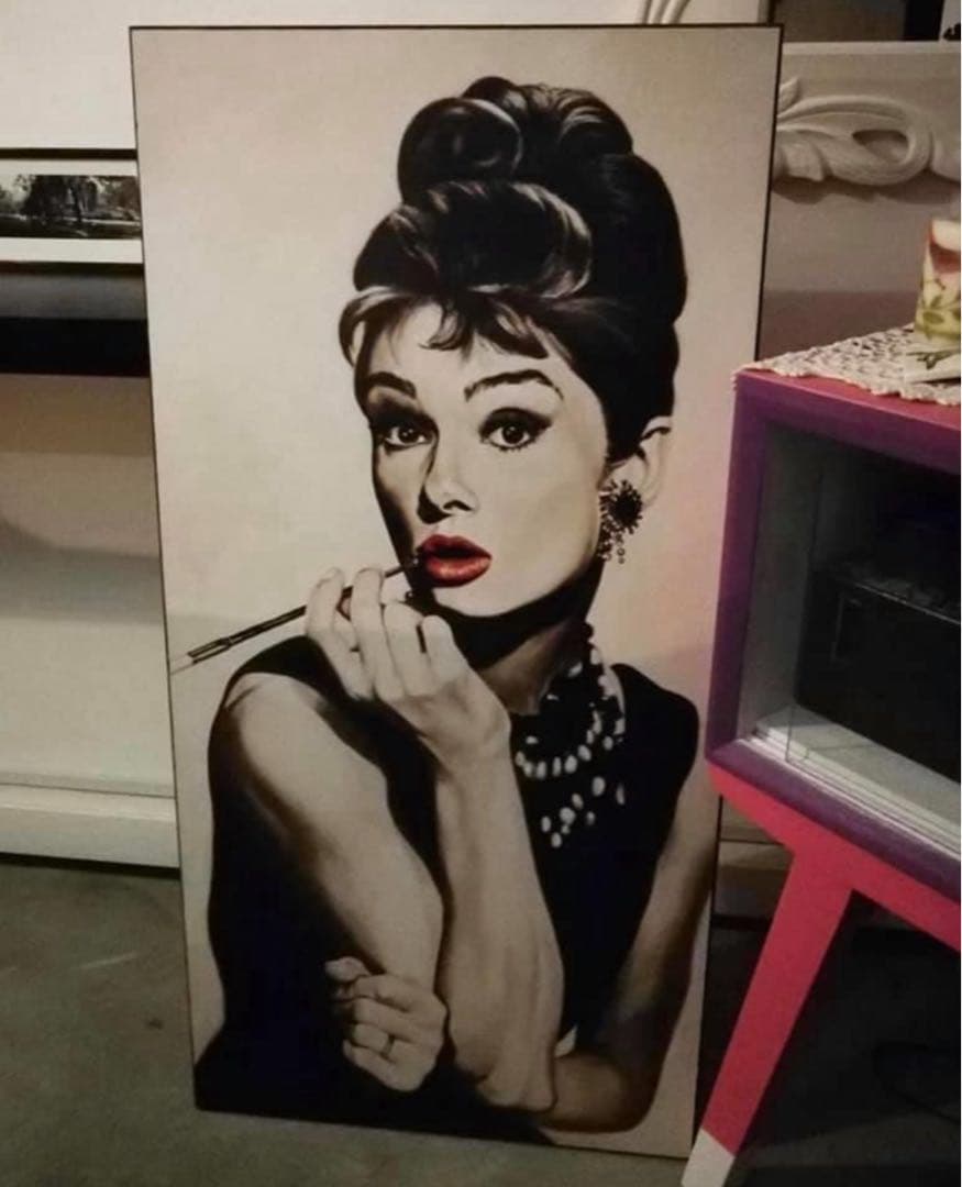 オードリー・ヘプバーン イラスト 大判 woodprint