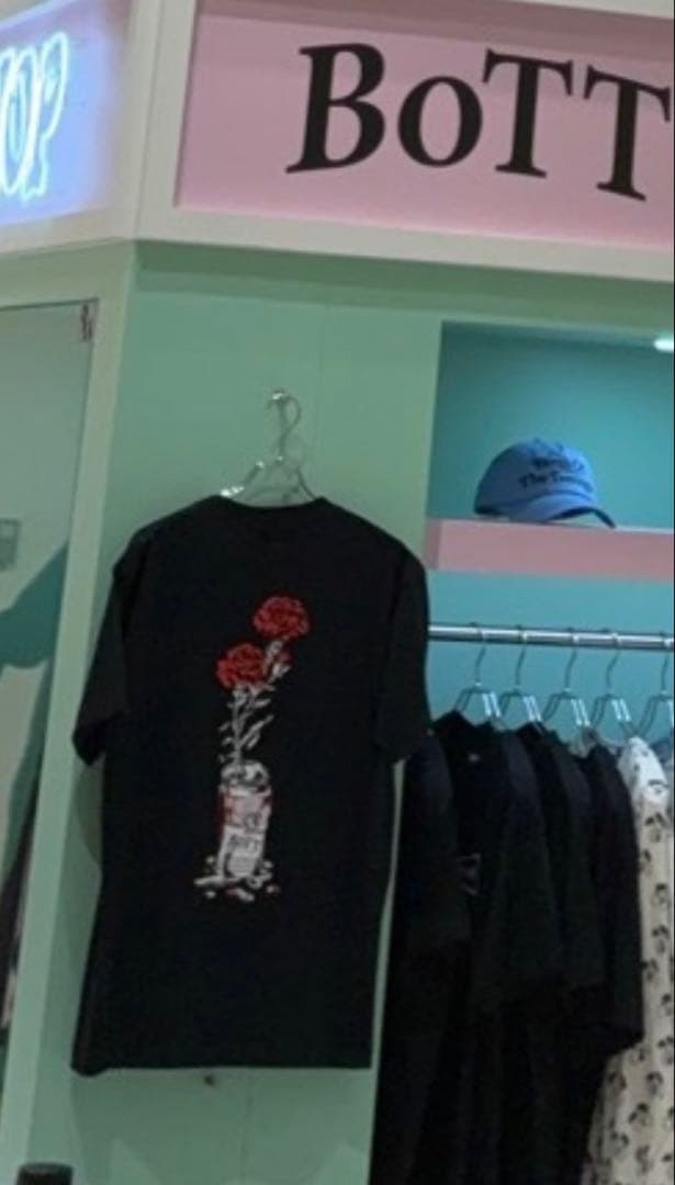 【最終値下げ】BOTT × verdy 缶　黒 Tシャツ Lサイズ