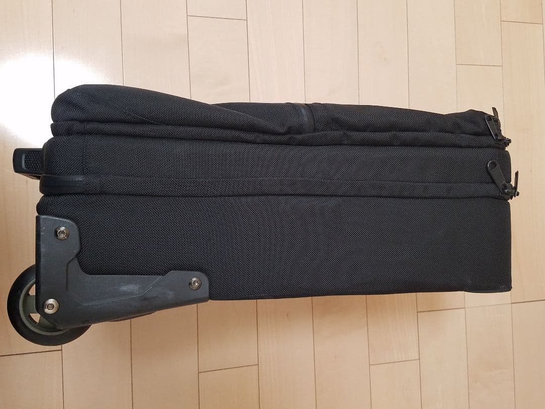 THE NORTH FACE 　シャトルローラー