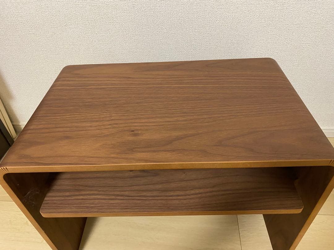 KEYUCA（ケユカ）クワミサイドテーブル　ウォルナット説明書ステッカー付き