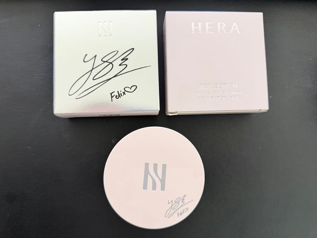 スキズ　フィリックス　コラボ　ファンデーション　サイン入り